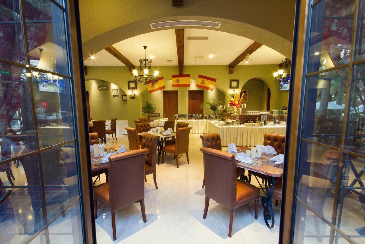 Best Western Premier International Resort Hotel Szanja Kültér fotó
